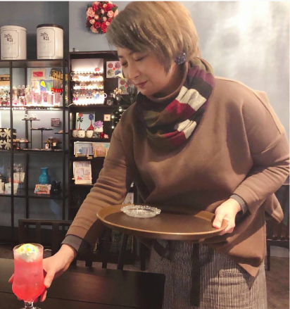 日本酒屋柿炭オーナー